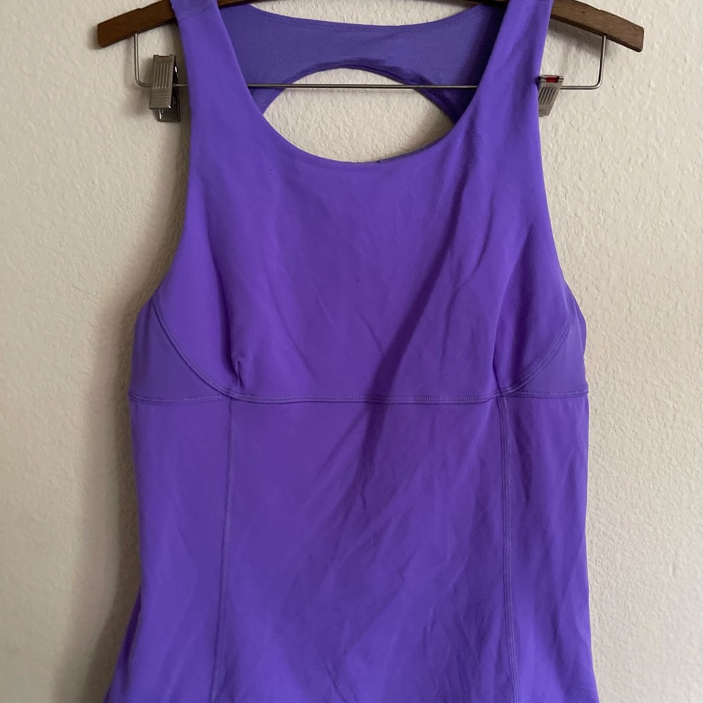 Lululemon tank top